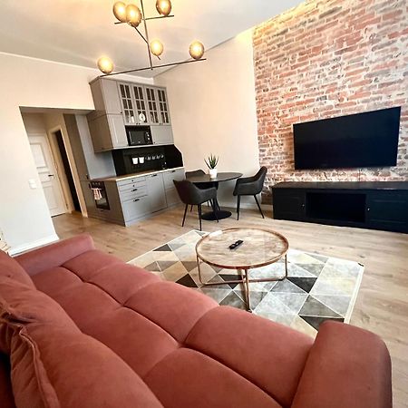 Old Town Apartment - Self Check In Võru Екстериор снимка