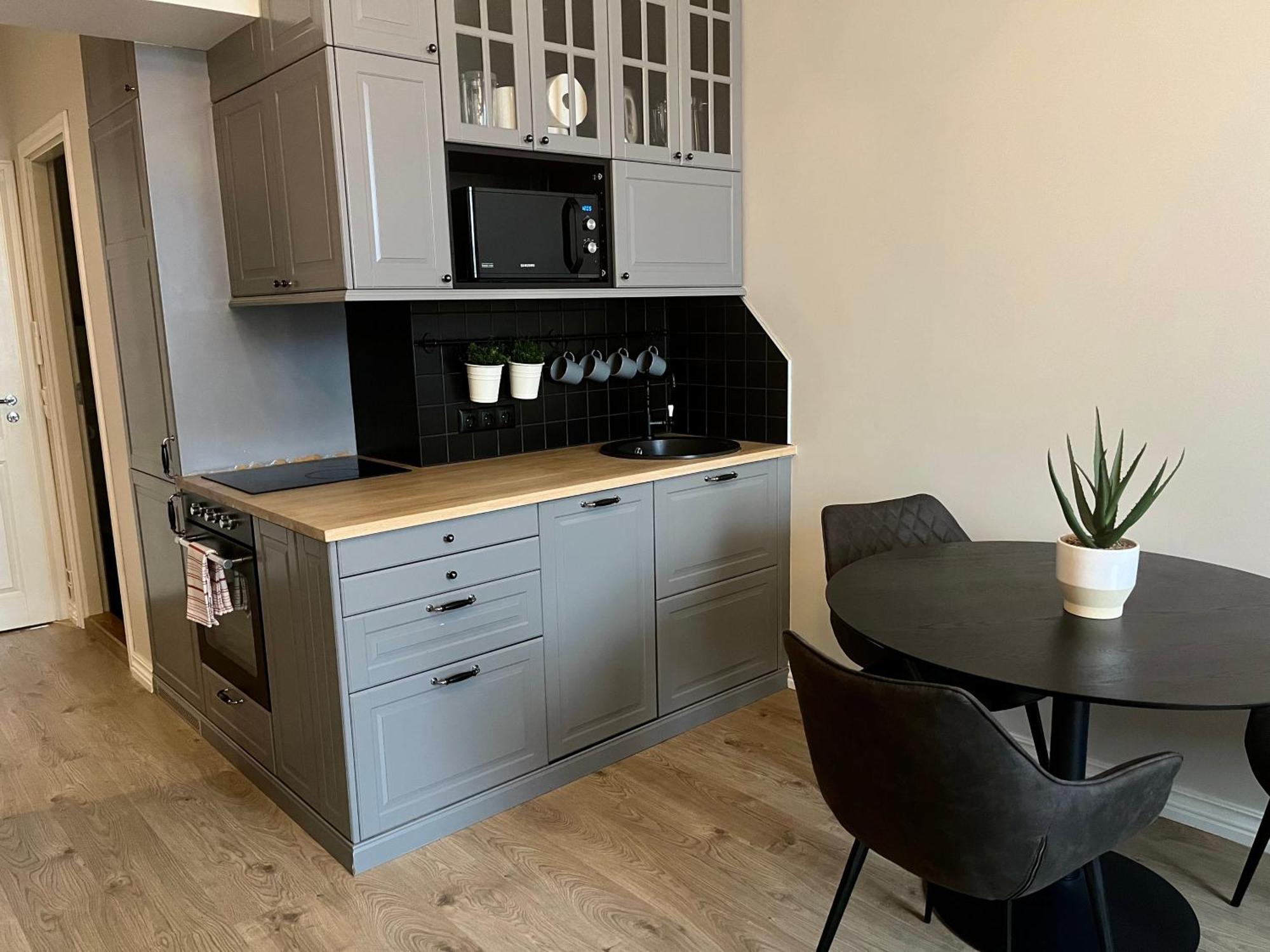 Old Town Apartment - Self Check In Võru Екстериор снимка