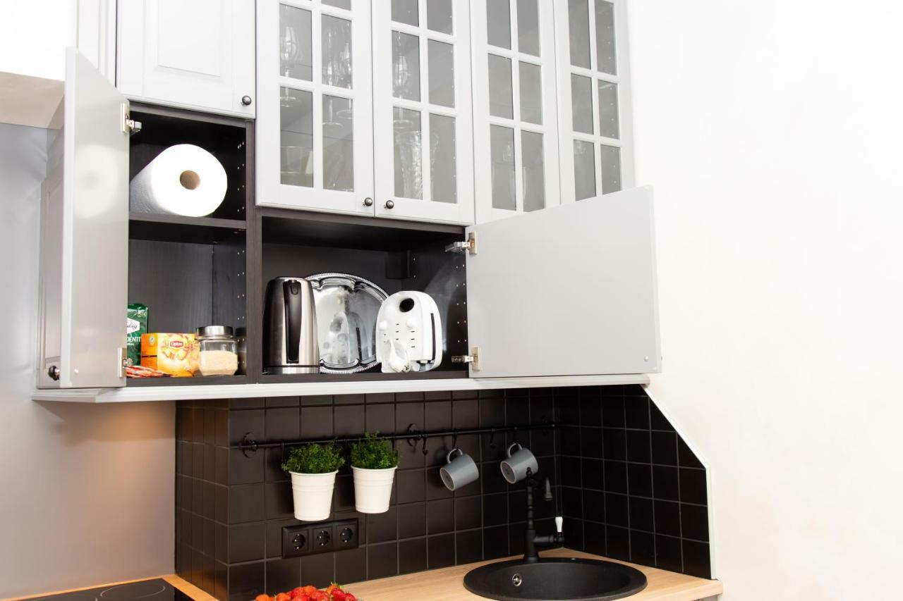 Old Town Apartment - Self Check In Võru Екстериор снимка