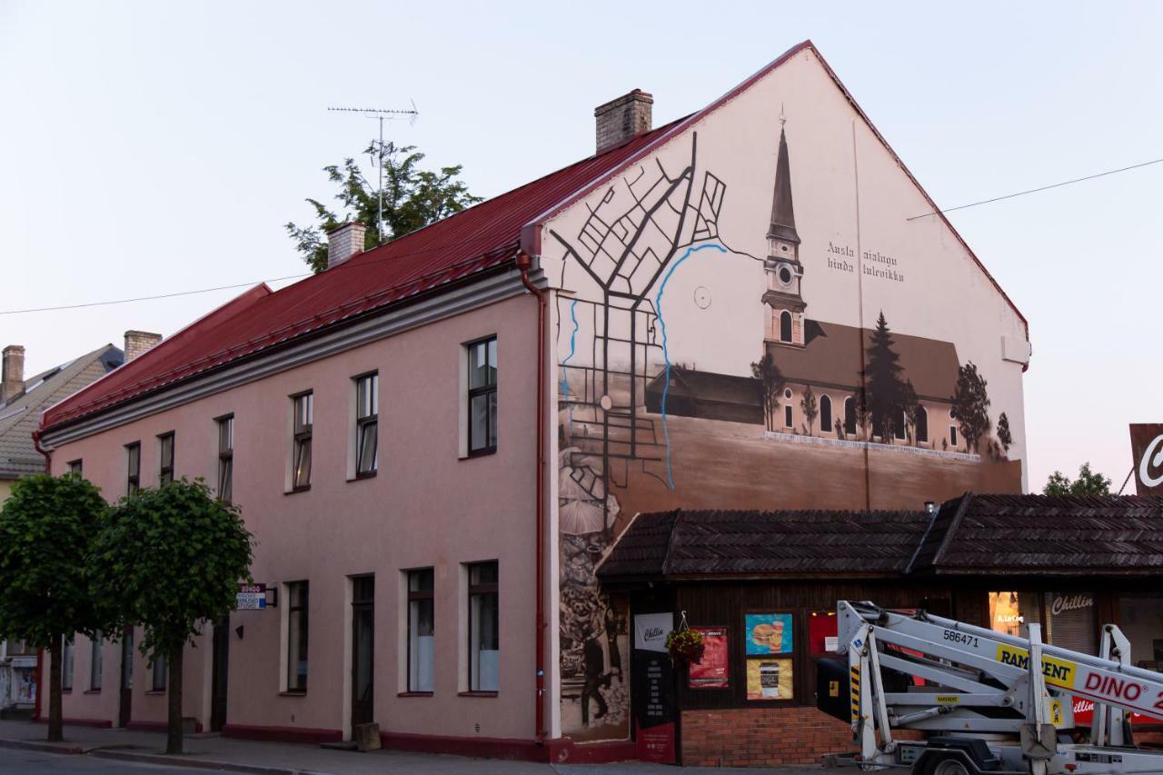 Old Town Apartment - Self Check In Võru Екстериор снимка